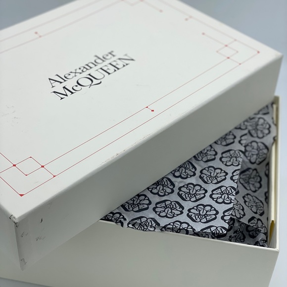 Alexander Mcqueen sneakers Men size:42 /9.5 - Picture 8 of 9